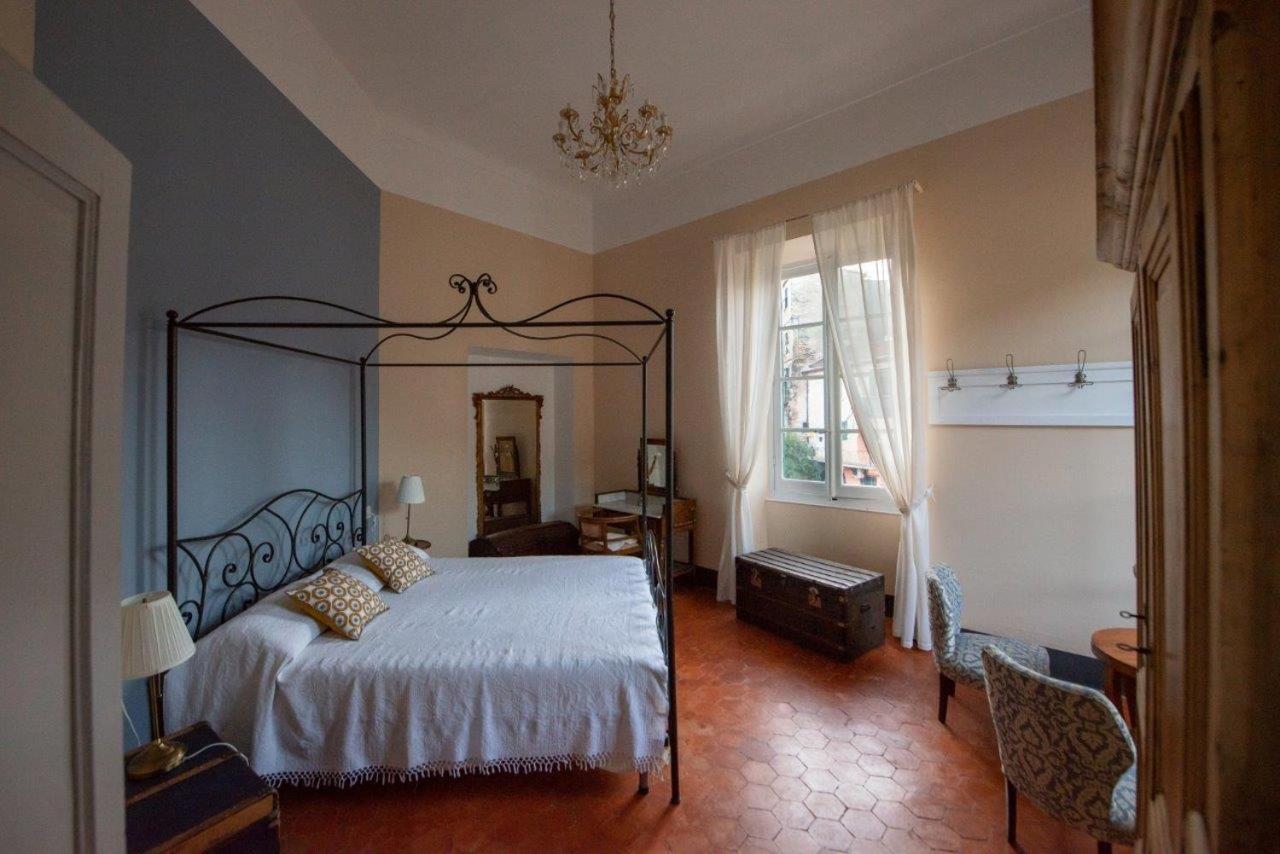 לינה וארוחת בוקר דולצ'דו Bb Palazzo Doria מראה חיצוני תמונה